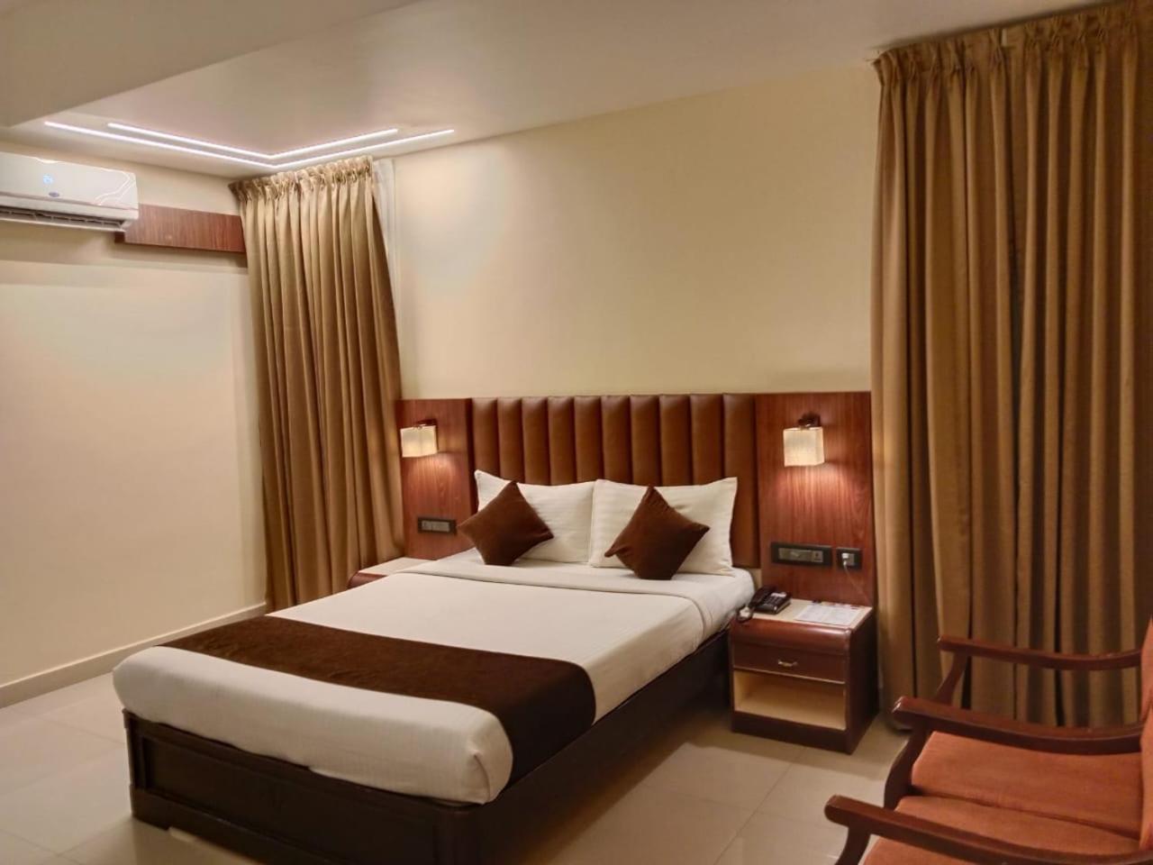 Hotel Arcadia Kottayam Exterior foto